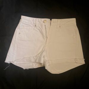 Garage White Denim Mom Shorts. Size 00.